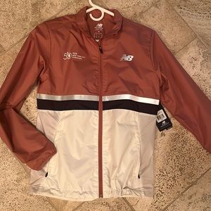 NEW, Pink and white 2021 NYC Marathon Jacket, Women’s size M (Tag attached)